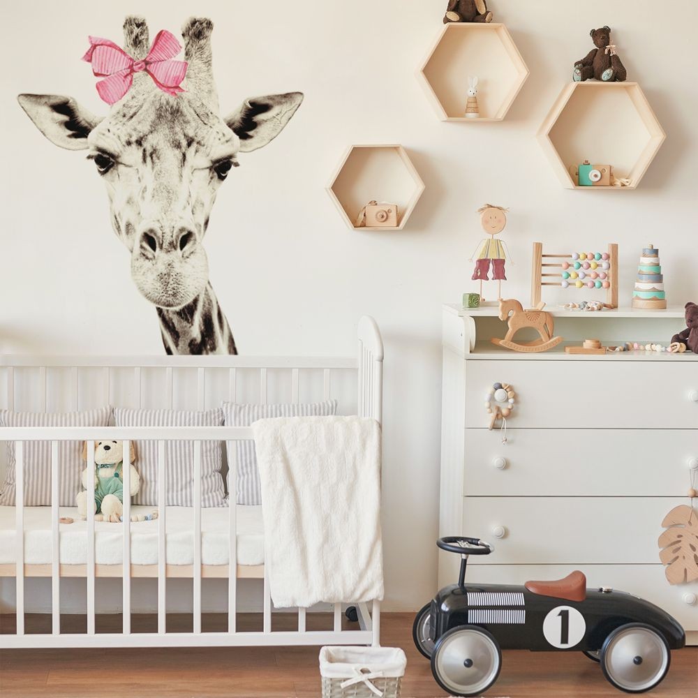 Żyrafa sepia z kokardką - naklejki na ścianę dla dzieci